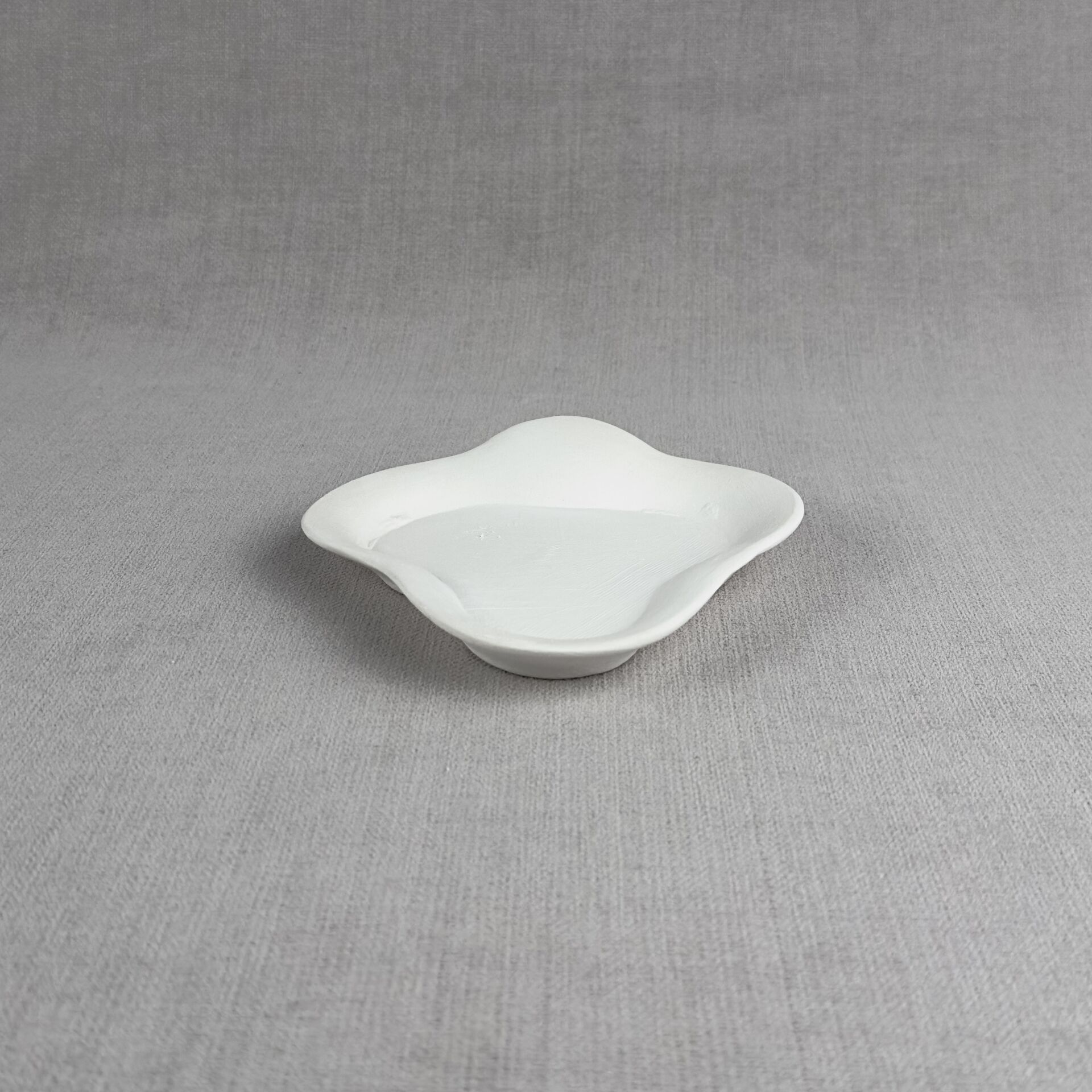 15cm Üçgen Tepsi