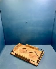 2 Karolu Metal Köşeli Ahşap Sunum Tepsisi