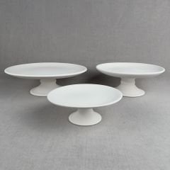 18cm Ayaklı Düz Tabak