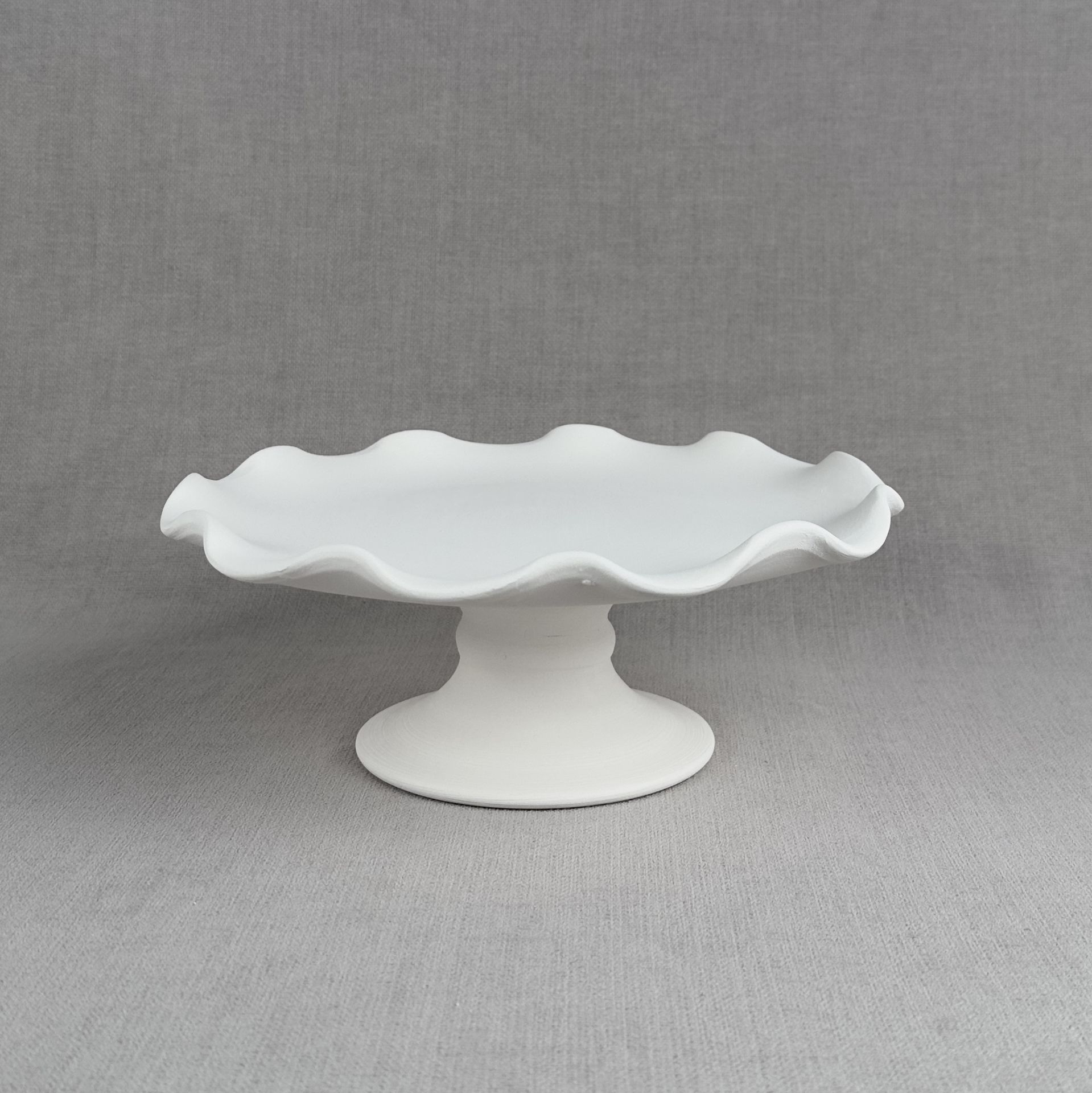 25cm Ayaklı Fırfır Tabak