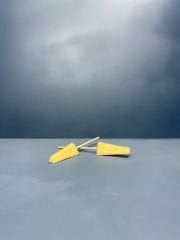 3045 Çubuklu Piramit (Üçgen) Rötuş Süngeri Üçgen 1,5*3*6,5cm